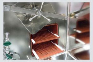 Sterilisator und Inkubator