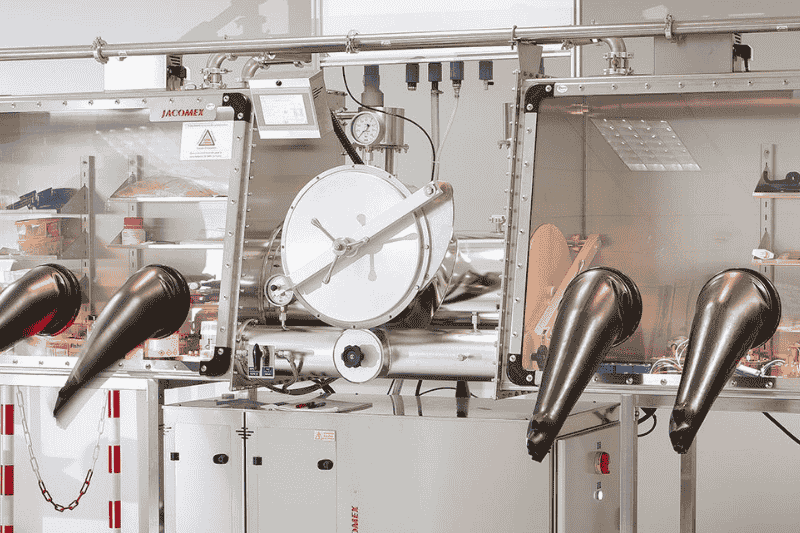 T-förmige Vakuumkammern