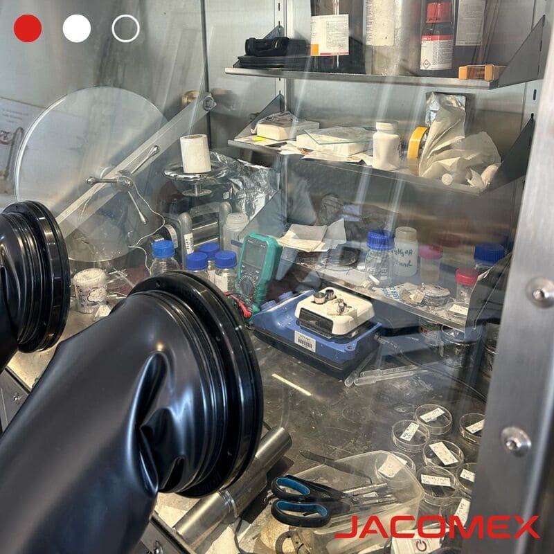 Glovebox For The Batteries Industry